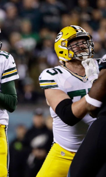 Rodgers tosses 2 TD passes, Packers beat Eagles 27-13